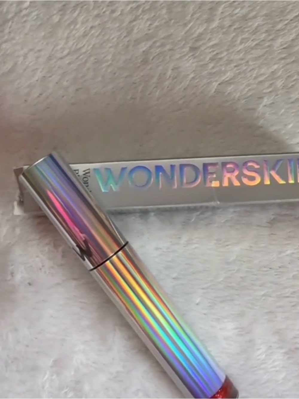 Wonderskin wonder blading top gloss Holographic